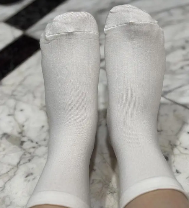 무압박 양말 필요하다해서 미리 구매햇는데
