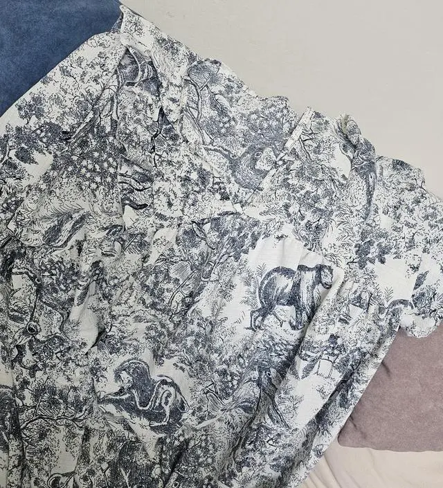 배가 많이 커져서 집에서 편하게 입으려고 샀어요
