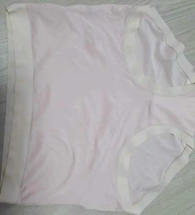 배는 점점 나오고 만삭까지 어떤 속옷을 입어야할 지 모르겠어서 배를 덮는 속옷과 배 