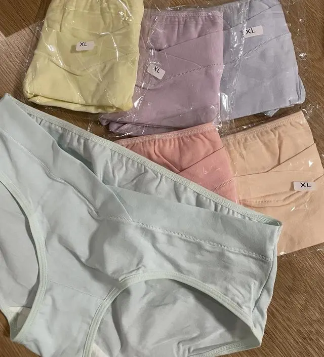 평소 팬티 90,95 사이즈 인데.. 
