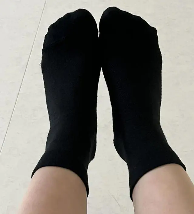 일반양말로 보텨보려했는데 자국도 심하게 남더라구요ㅠㅠ
