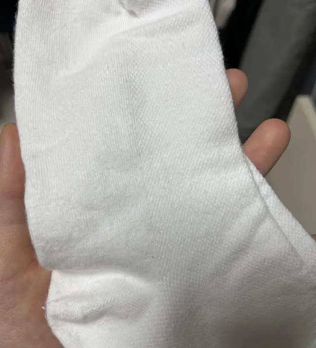 블랙 아이보리 조합으로 총 5개 샀어요!
