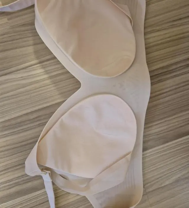 여유있는 사이즈로 구매했더니 편하고 시원해요~~