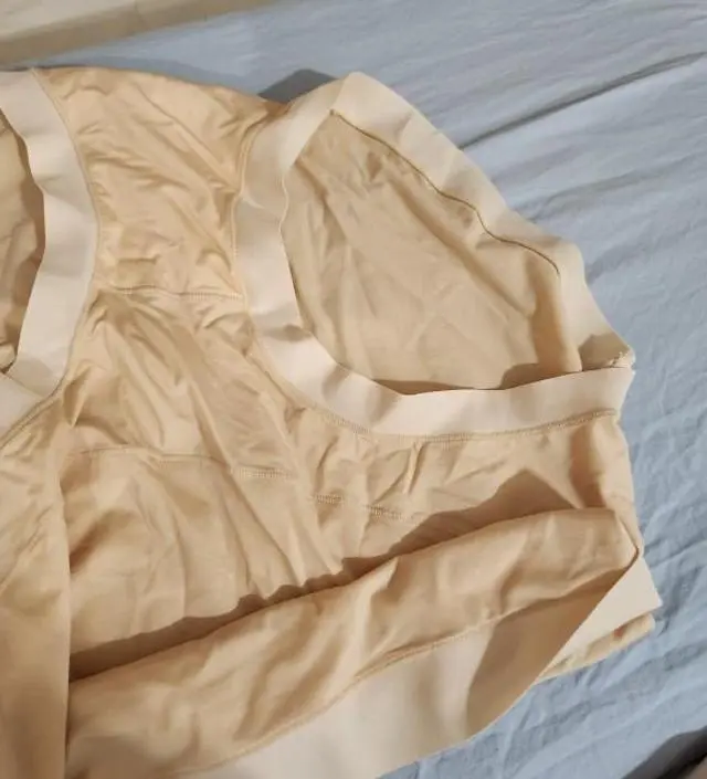 네이버페이에서 작성된 후기입니다.
