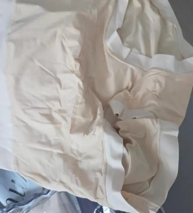 네이버페이에서 작성된 후기입니다.
