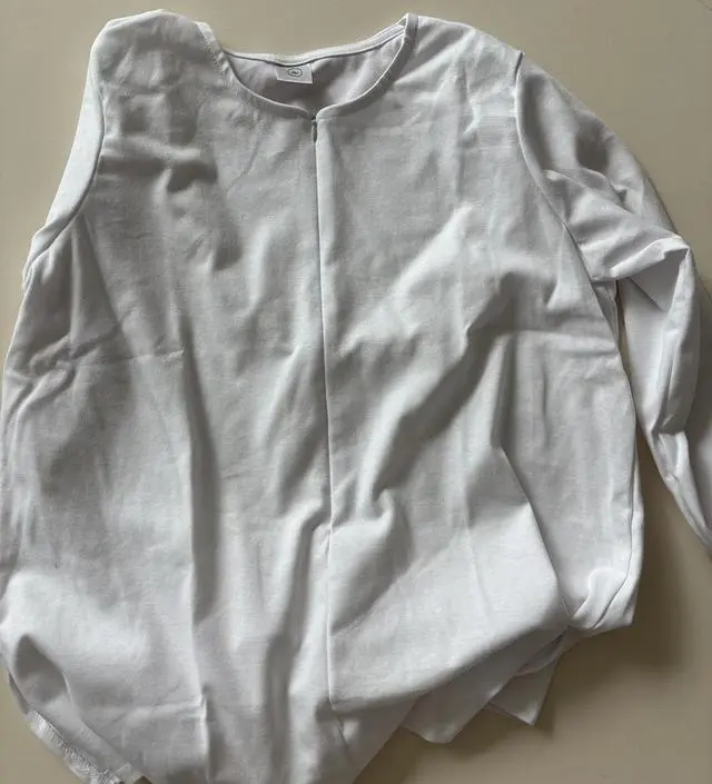 그레이 구매하고 맘에들어서 화이트도 구매했어요 편하게 잘 입을게요^^