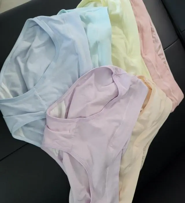 가격도 저렴하고 6장이라 일주일에 돌려입기 좋아요. 이미 한번 주문해서 몇개월 잘 입