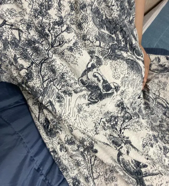 와 배송 받고 세탁 미루다가 오늘 세탁하고 바로 입었는데
