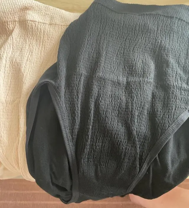 임신 초기에 2개 구매해서 여태까지 잘쓰다가 출산 전에 보풀제거기 사용으로 팬티 1개