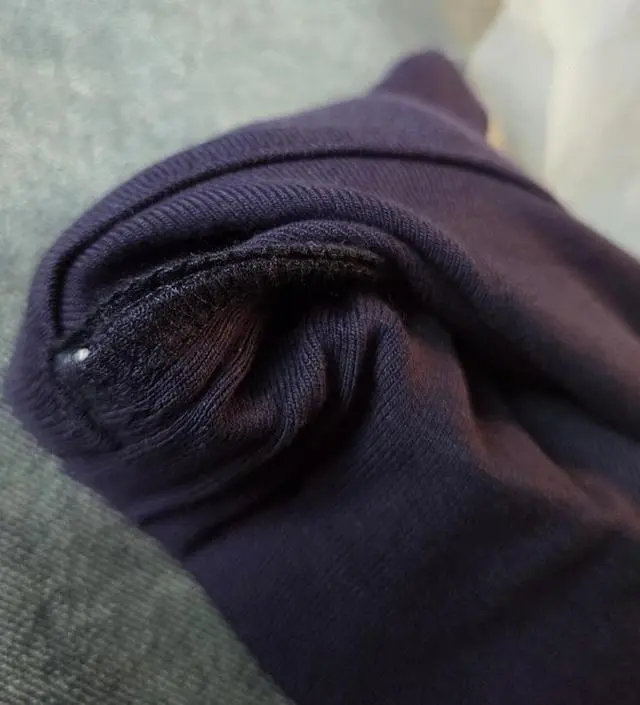 임신은 안 했는데 선물로 사고 있네요ㅎㅎ 핏이 예뻐보여 둘째를 임신한 친하고 어린 동