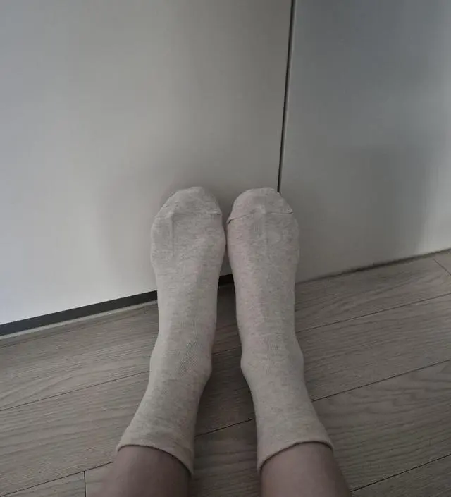 아직 크게 붓기는 없지만 산후에 많이 부으면 필요하다 해서 미리 구매했는데 색상도 예