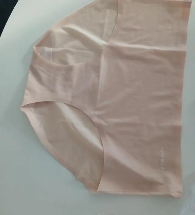 연장후크도 있고 생각했던것보다 훨씬편해서 후기까지 넉넉히 입을것 같아요!!! 소임에