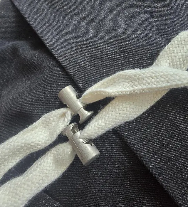 후기에는입기힘들거같아요.
