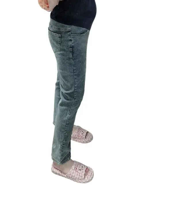 핏 너무 이쁘고 아직은 배부분이 크긴한데 사이즈 조절할수잇어서 좋아요! 입엇을때 엄