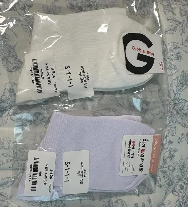 화이트보다는 아이보리가 더 나은 것 같아요