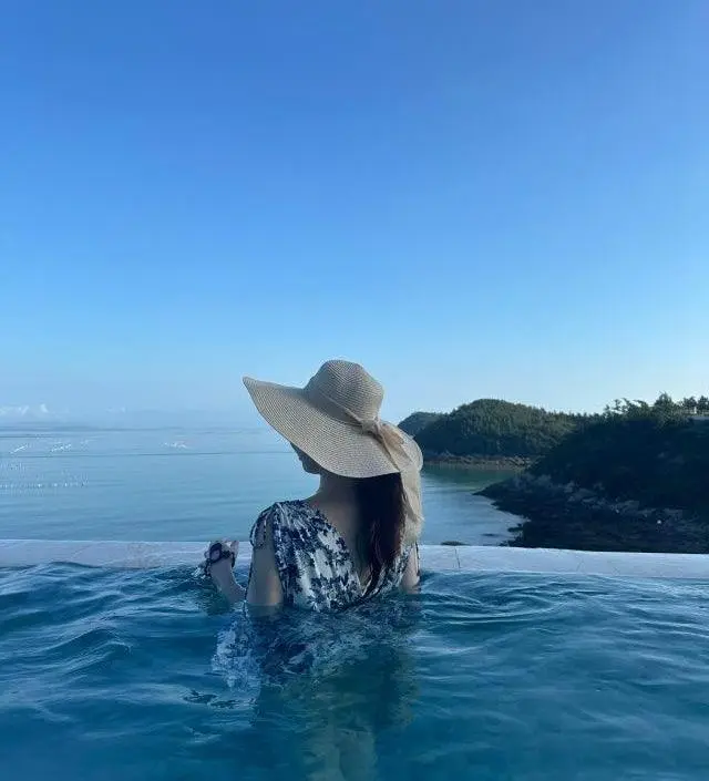 네이버페이에서 작성된 후기입니다.
