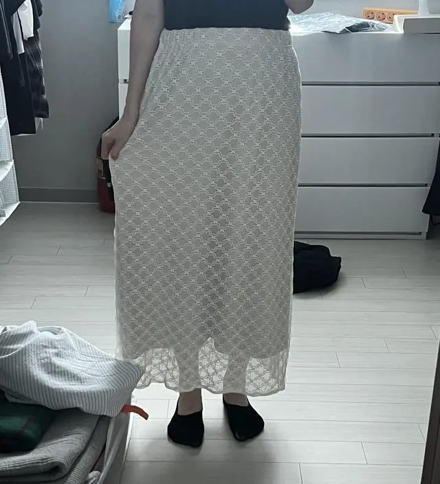 9월 초 받았습니다. 아직은 조금 두꺼워서
