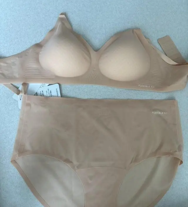 네이버페이에서 작성된 후기입니다.
