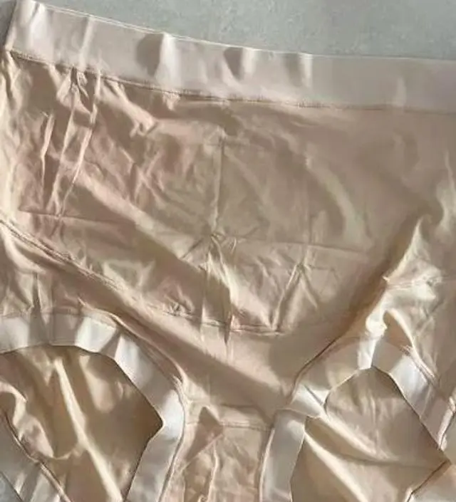 네이버페이에서 작성된 후기입니다.
