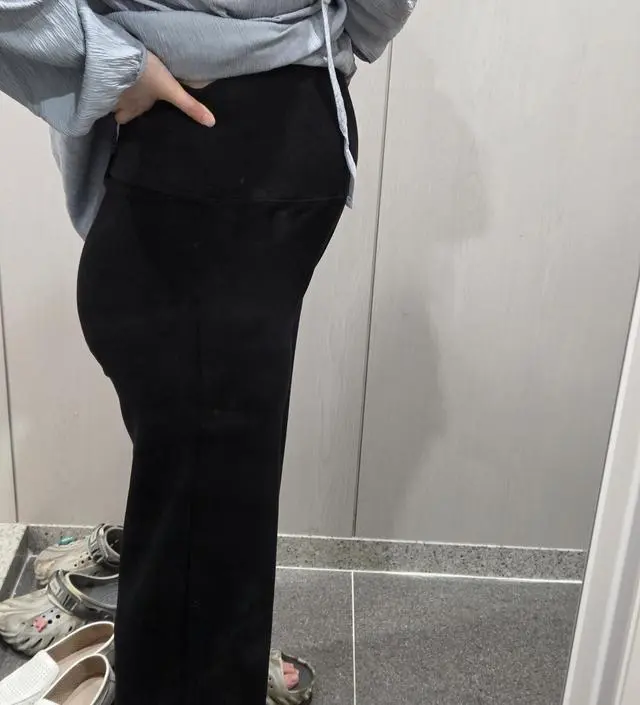 키 158에 하체 살이 많아서 XL했는데 잘 고른것 같아요!! 키작은데 하비이신 분들은 기