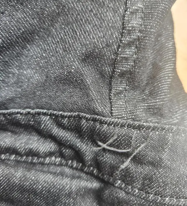 바느질이 어떻게 이럴수 있죠ㅠ
