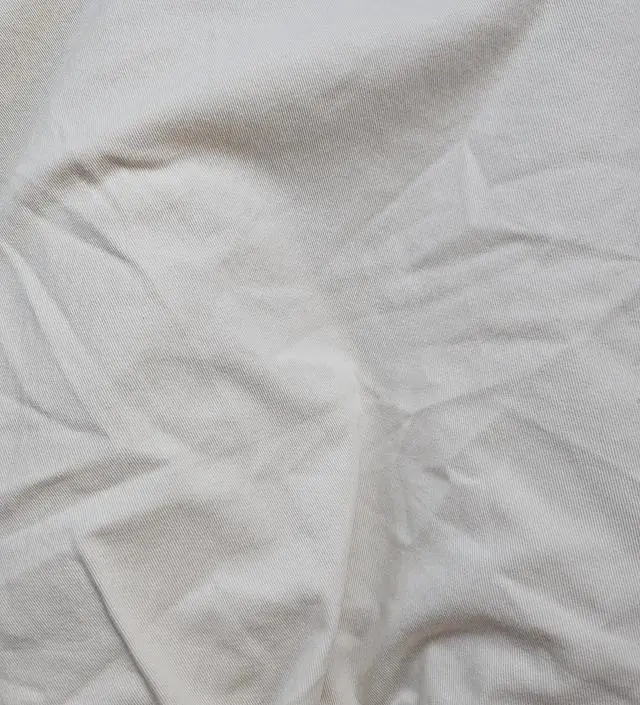 구김이.. 너무 심해요ㅜㅜ 다리미질까지 해서 입고나왔는데..  몇시간만에..  ㅋㅋ 세탁