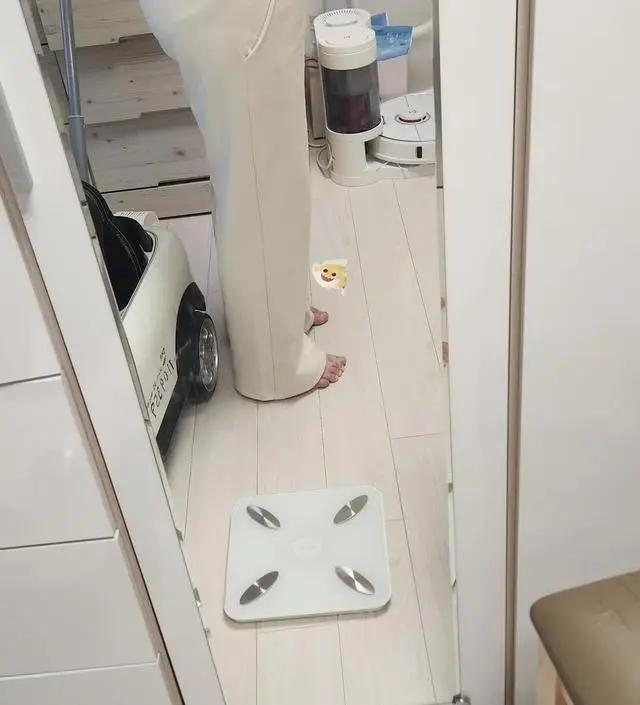 입으면 포근한느낌이 딱드네요 
