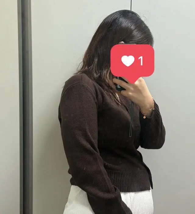 초가을 부터 입기 좋은 두께감 입니다
