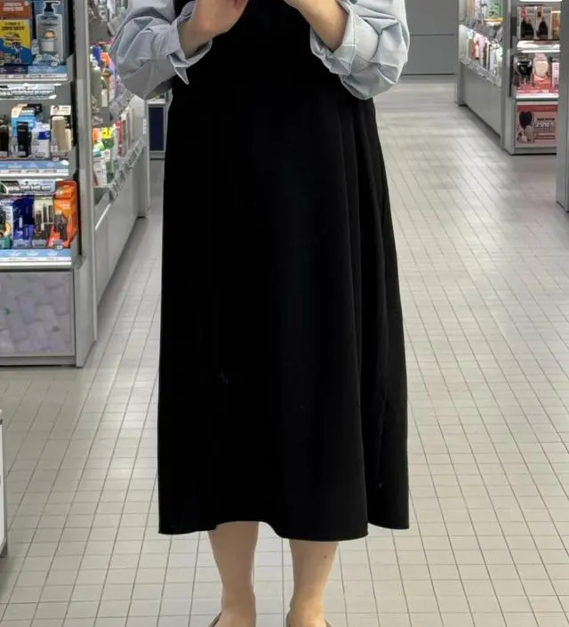 원피스가 엄청 편하고 리본 포인트가 있어서 귀여워요~