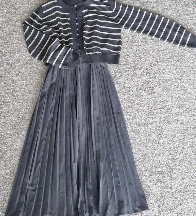 예쁜 그레이에요
