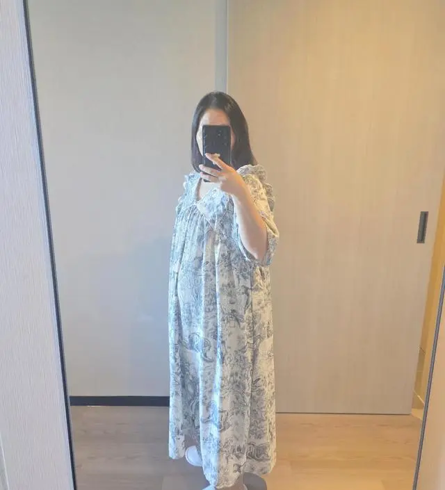 스판기는 없지만 엄청 여유있는 핏이예요. 재질도 좋고 잠옷으로 딱이예요
