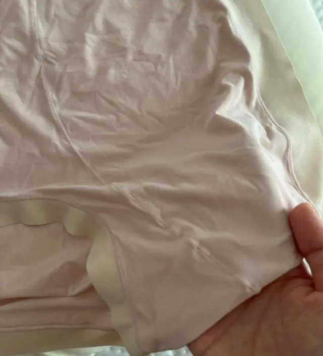 네이버페이에서 작성된 후기입니다.
