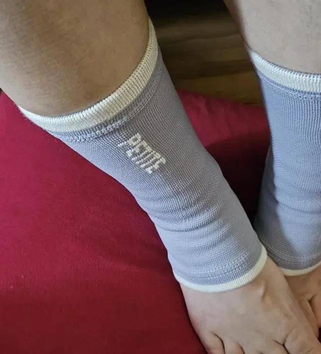 일단 무릎보호대 사용해보고
