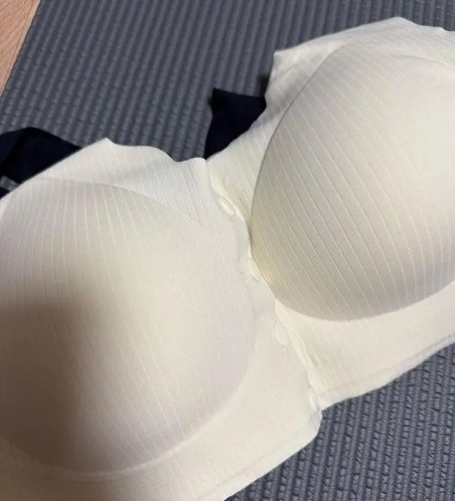 네이버페이에서 작성된 후기입니다.
