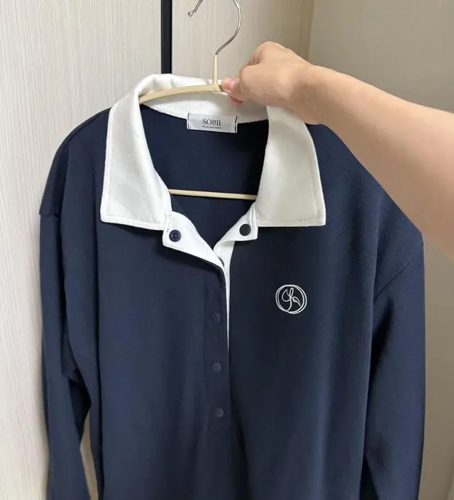 도톰하고 예뻐요. 애기 낳고 나갈일은 없지만 외출용으로 샀어요! 만족합니다 