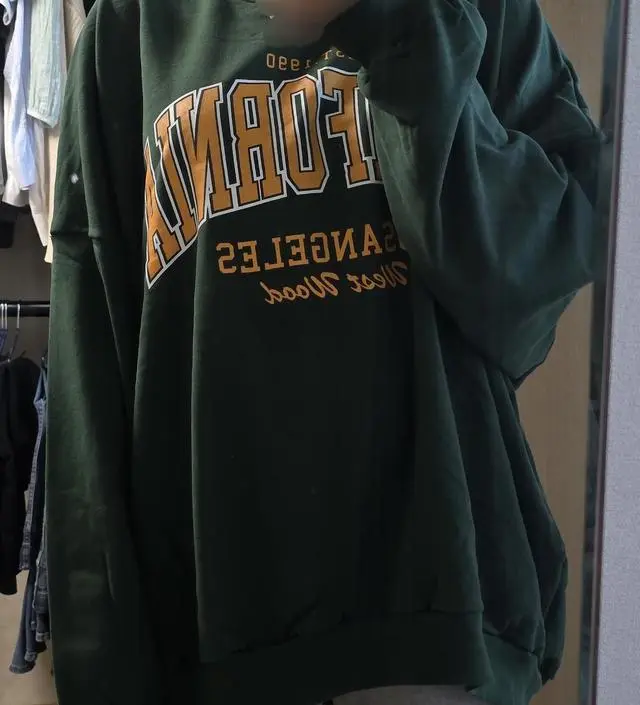 옷이 진짜커요! 거의xxxl사이즈만해요 너무 편하고 이뻐요!