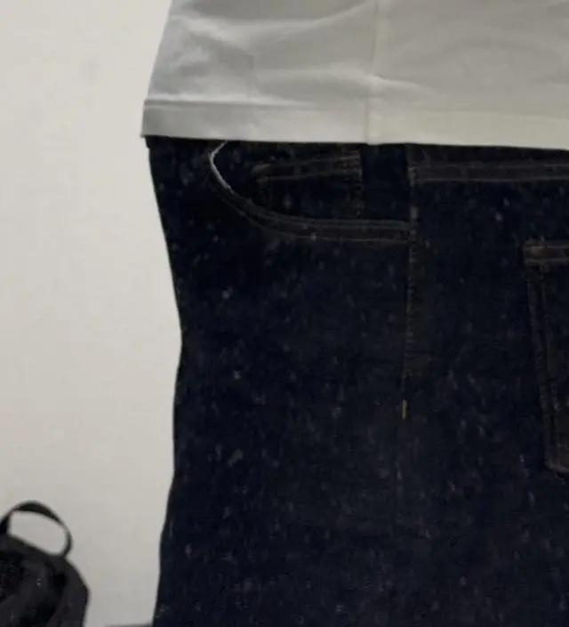 임부복 처음 구매해봤는데 허리부분이 넘 편하네요! 옷 핏도 이쁘고 만족스럽습니다! 잘