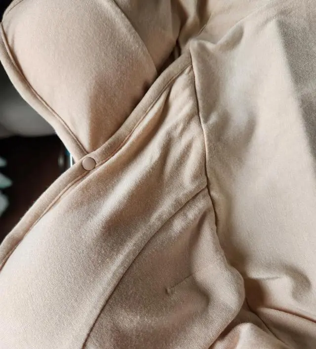 조리원가서 입으려고 수유나시 사봤어요!! 
