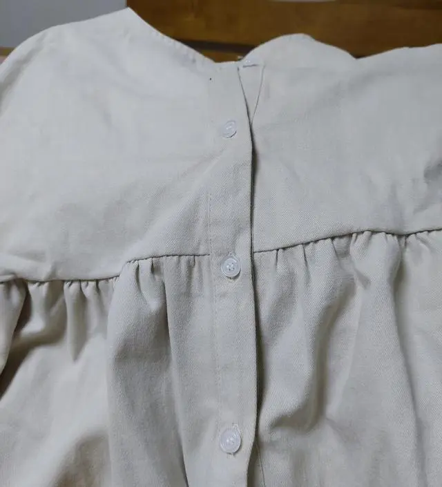 단추구멍 개작아서 개승질남 사지마세요.