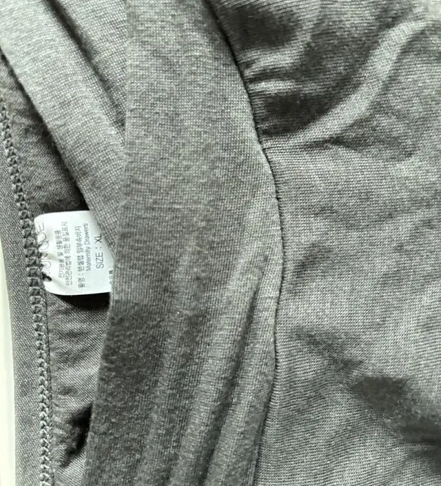 요즘 사각만 입는거 같아요. 속바지 대용도되서 좋아요