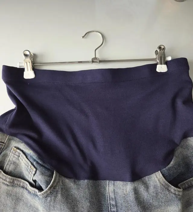 허리 부분이 너~무 길긴한데 만삭때까진 잘 입을수 있을 것 같아요! 바지는 통도 넓고 