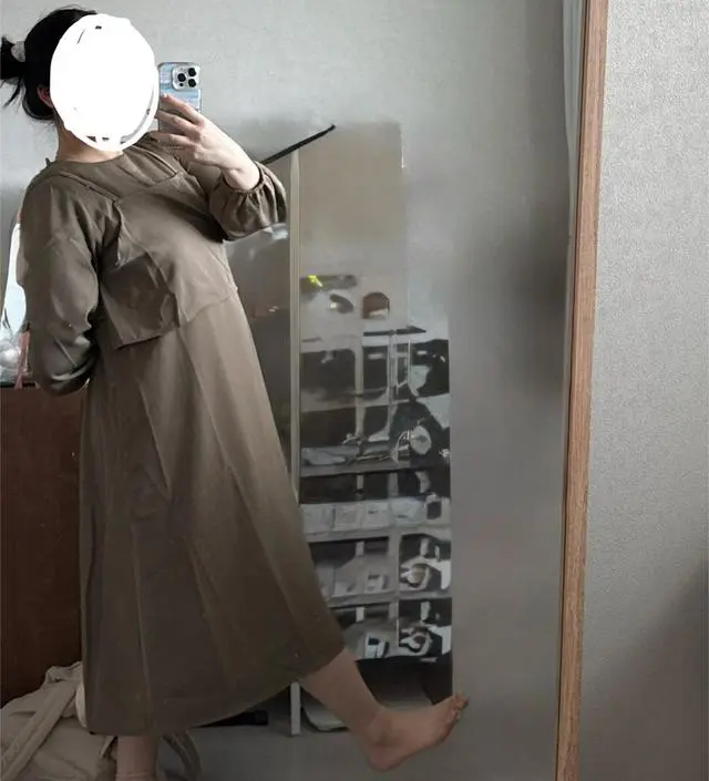 전에 구매했던 옷들도 다 만족해서 하객룩으로 급하게 샀는데 넉넉하고 너무 짧지도 않