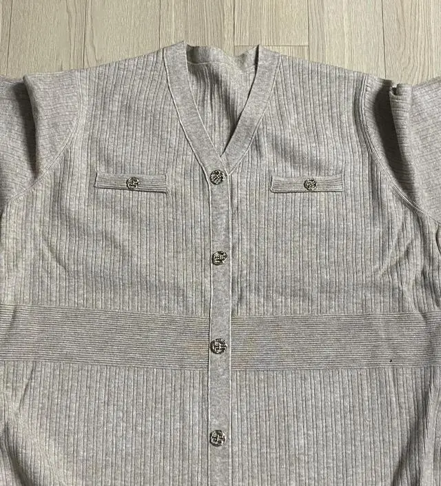 배송 하루만에 왔오용 이뻐요 옷 