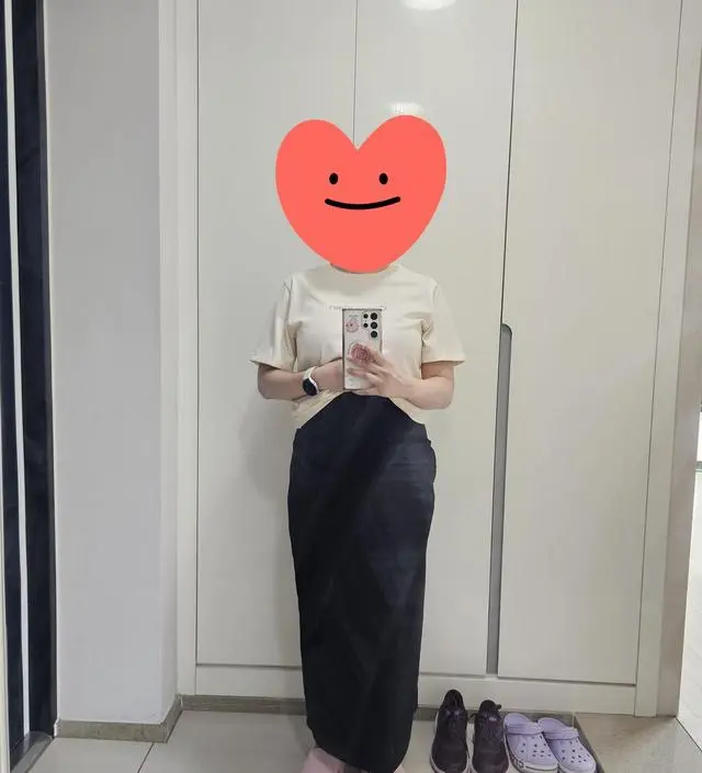 소임에서 여름치마도 구매해서 맨날 입었는데 가을 춘추복도 사게 되네요~~ 배쪽에 밴딩