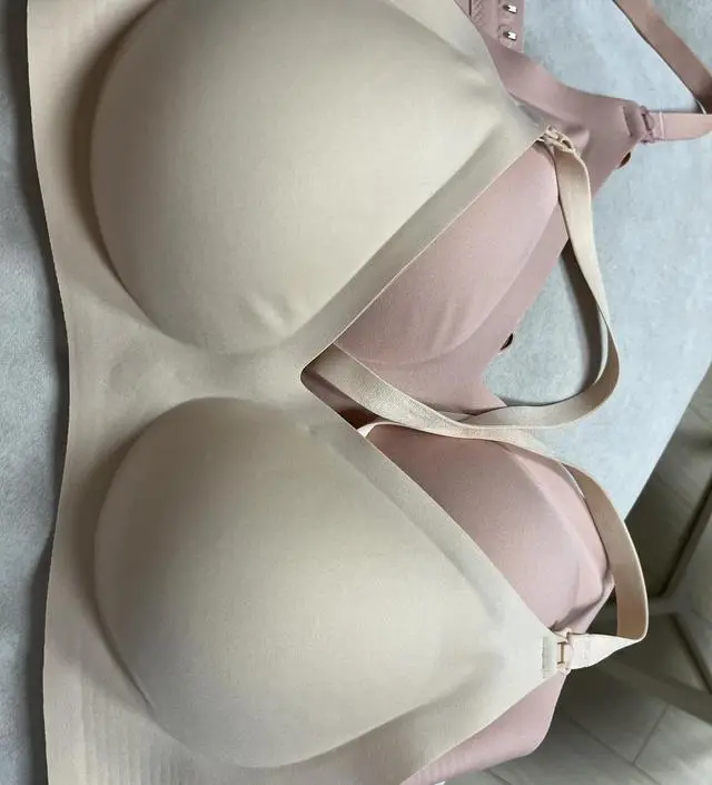 임신 주수 차면 가슴이 더 커진다고해서 넉넉하게 주문했어여. 후크는 젤안쪽에 하니까