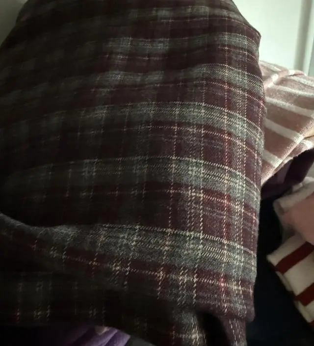 곧겨울이라 색상 이거로햇는데 포근하니 어제부터 잘입어집니당