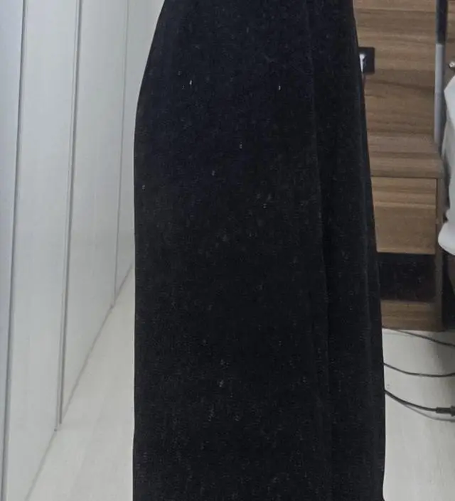 중요한 식사자리나 결혼식갈때 입을 가을겨울용 임산부원피스가 필요할것 같아서 구매했