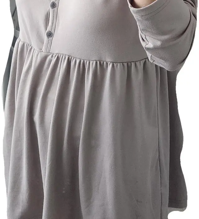 수유하기 편안한 홈웨어가 필요하여 구매했습니다. 수유 시 아기에게 닿는 소재로도 괜