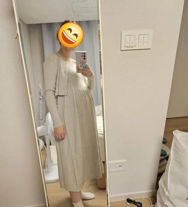 소양증 때문에 까끌거릴까 걱정했는데 맨살에 입어도 안간지럽고 나시랑 각각 있어 겨드