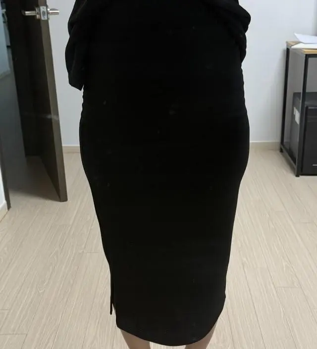 입는순간 더 확실해지는 임산부 ㅎㅎ 만삭사진 찍기에도 좋을것같아요. 여성스러워 보이